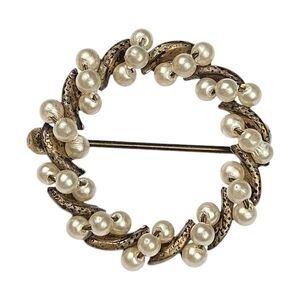 Vintage Wreath Brooch Roped Faux Seed Pearl Antiqued Brass Mid Century Tiny 7/8"